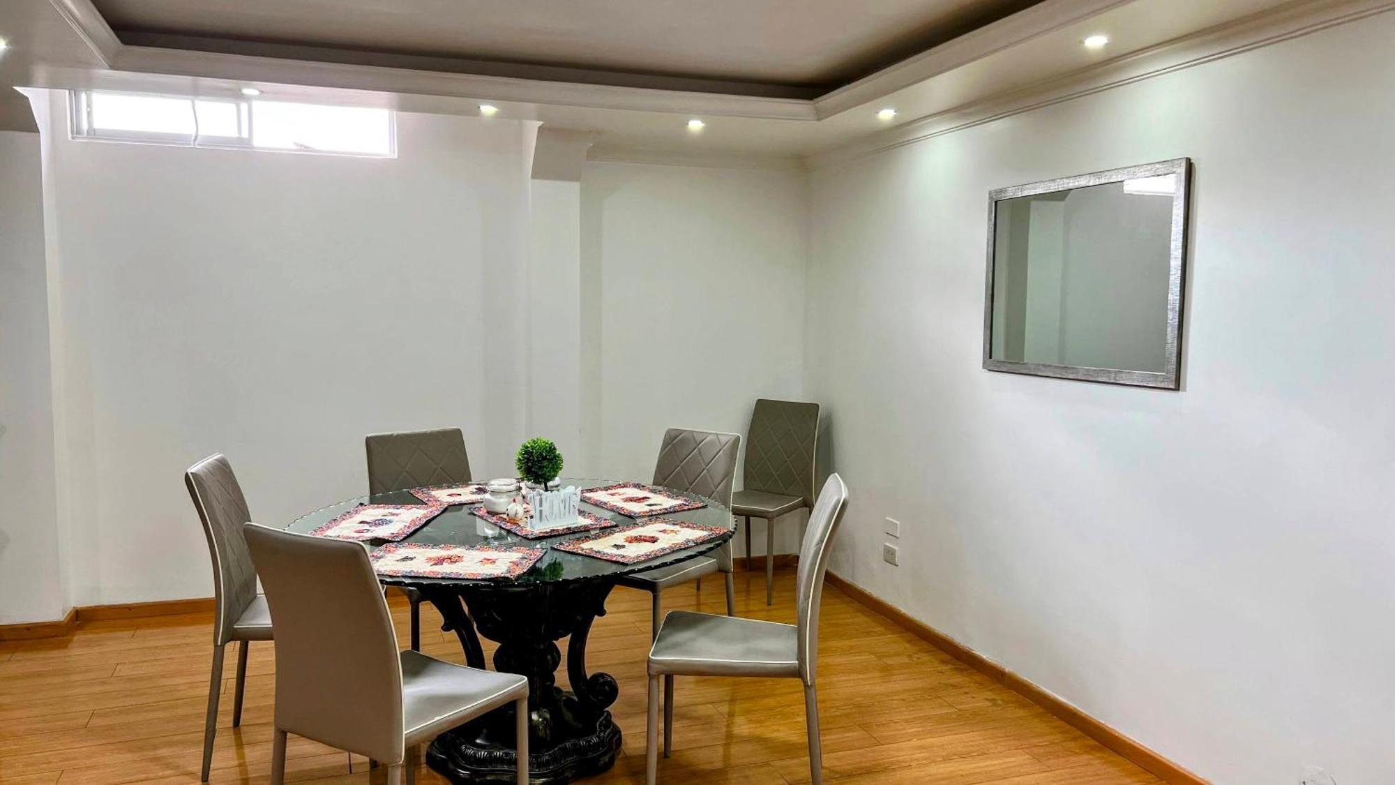 Ferienwohnung Edificio Tofino Quito Exterior foto